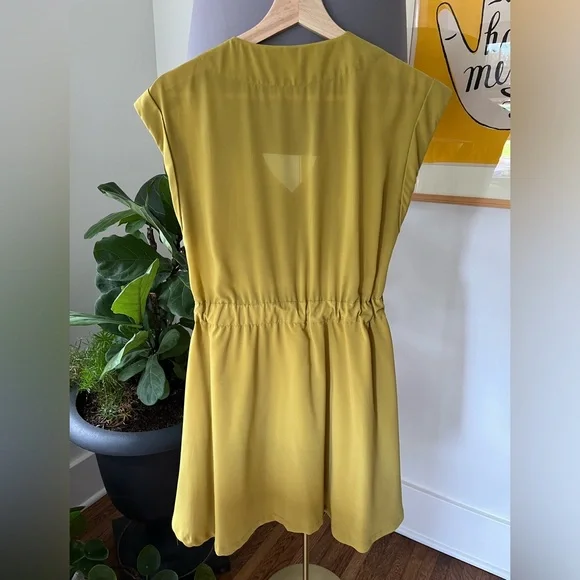 Retro Dear Creatures Dress - chartreuse - Picture 2 of 4